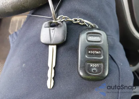 2004 Pontiac Vibe from USA, damaged, VIN 5Y2SL64834Z421053